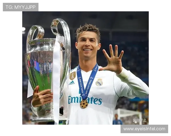 卡多索与C罗交换球衣 永载心中